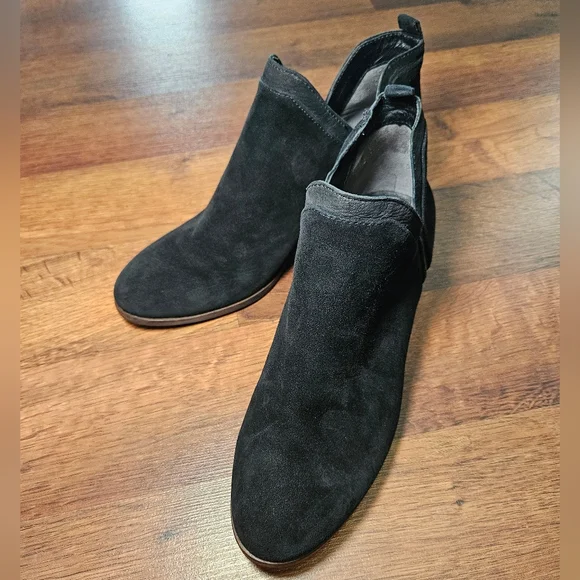 Booties | Sam Edelman | Size 7 - Picture 2 of 11